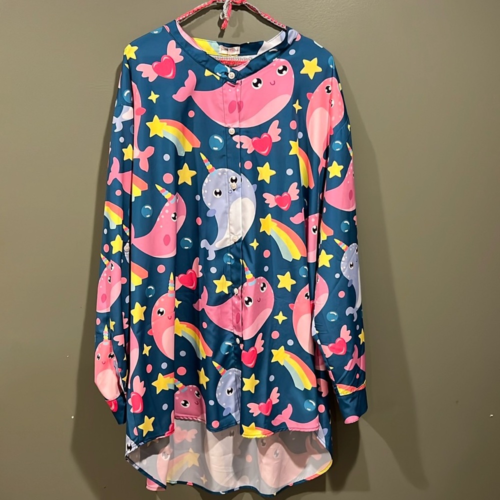 Oversized FUN Narwahl Top by JimmyJob.